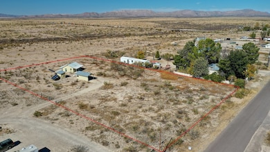 205 S Lee St, Marathon, TX 79842 - photo 2