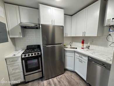 11 Washington Ave unit 2, Leonardo, NJ 07737 - photo 4