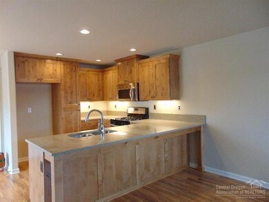 20932 High Desert Ln, Bend, OR 97701 - photo 2