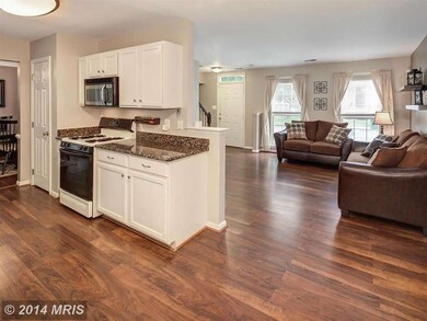 3281 Mountain Laurel Loop, Dumfries, VA 22026 - photo 7