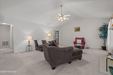 101 Pinebrae Ln, Aberdeen, NC 28315 - photo 4