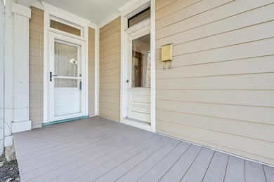 109 W Pacemont Rd Columbus OH 43202 USA-