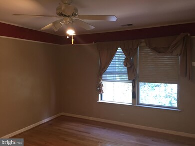 13706 Modrad Way unit 7-A-33, Silver Spring, MD 20904 - photo 6