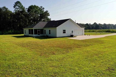 320 Parkside Cir, Crawfordville, FL 32327 - photo 5