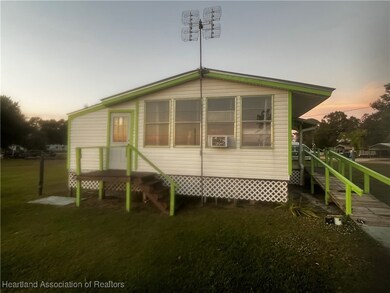 3232 Lagoon Ln, Avon Park, FL 33825 - photo 4