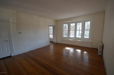 108 Hartshorne Rd unit B, Rumson, NJ 07760 - photo 5