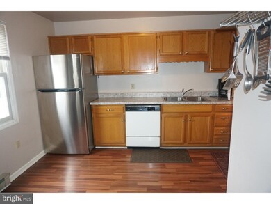 213 Bartlett St, Reading, PA 19611 - photo 7