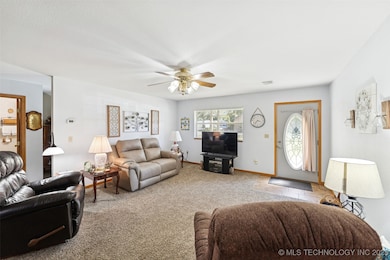 305 NE 5th St, Pryor, OK 74361 - photo 7