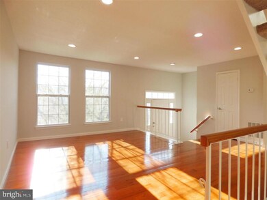14754 Mcknew Rd, Burtonsville, MD 20866 - photo 4