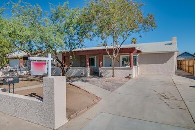 6158 W Monte Vista Rd, Phoenix, AZ 85035 - photo 4