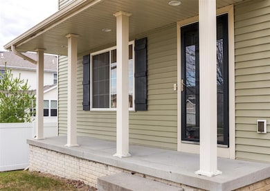 4284 Tamara Ln, West Des Moines, IA 50265 - photo 2