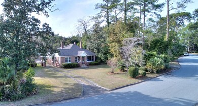 1203 N Davis St, Albany, GA 31701 - photo 4