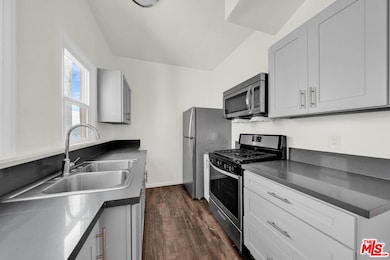 3209 Descanso Dr unit 32, Los Angeles, CA 90026 - photo 5