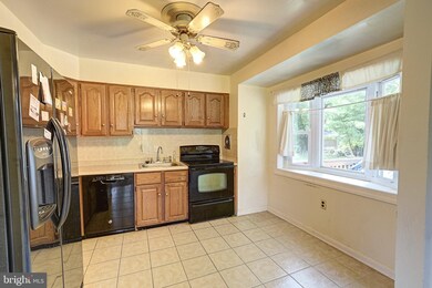 6404 94th Ave, Lanham, MD 20706 - photo 7