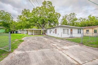 304 Saltillo St, San Marcos, TX 78666 - photo 2