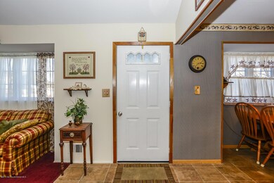 004_Foyer