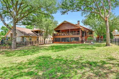 936 Kiowa Dr E, Gainesville, TX 76240 - photo 6