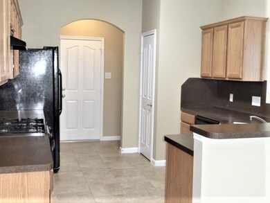 12027 Bunny Ln, Pinehurst, TX 77362 - photo 2