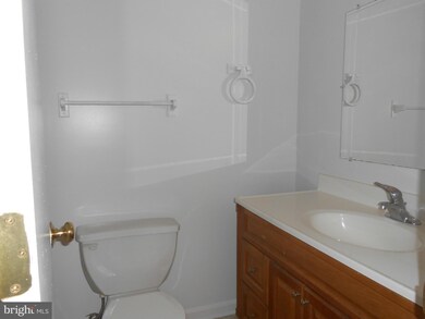 24064 N Patuxent Beach Rd, California, MD 20619 - photo 4