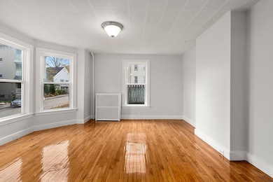 4 Albert St, Worcester, MA 01610 - photo 4