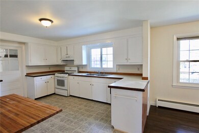 33 Arnold Ave unit 1, Newport, RI 02840 - photo 6