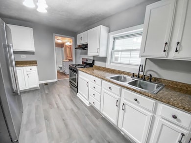 319 Vine St, Milan, IN 47031 - photo 5