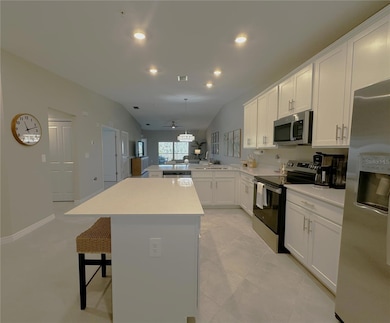 14221 Heritage Landing Blvd unit 2021, Punta Gorda, FL 33955 - photo 5