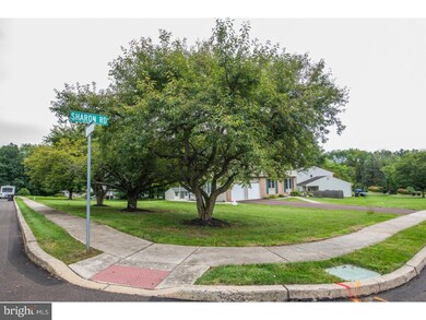 505 Sharon Rd, Colmar, PA 18915 - photo 2