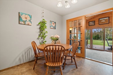 6980 Horizon Dr, Greendale, WI 53129 - photo 7