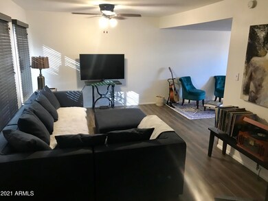 Living room 2