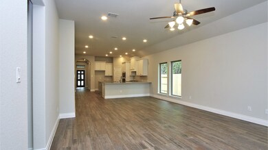 17119 Crimson Crest Dr, Conroe, TX 77302 - photo 5