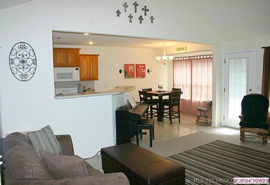 The open floor plan lets everyone participate.