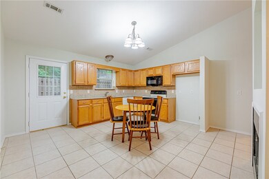 8 Winchester Ln, Bella Vista, AR 72715 - photo 5