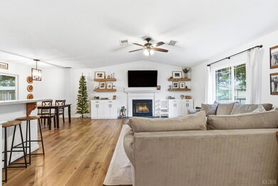 1438 Indianapolis Ave, Clovis, CA 93611 - photo 5