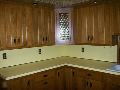 54 Hunthurst Cir, Worcester, MA 01602 - photo 6