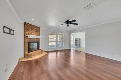 2916 Meandering Way, Granbury, TX 76049 - photo 5