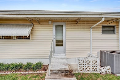 508 44th Ave E unit N-14, Bradenton, FL 34203 - photo 4