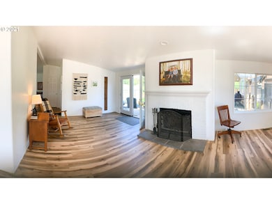 9961 S Maple Grove Rd, Molalla, OR 97038 - photo 7