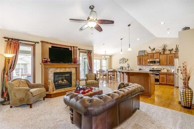 10940 W Hampton Lakes Ct, Maize, KS 67101 - photo 4