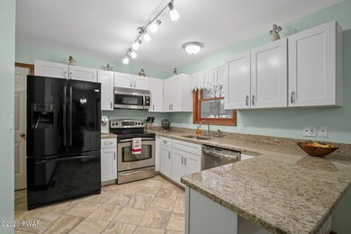 101 Sun Valley Ct, Milford, PA 18337 - photo 2