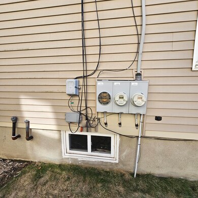 31 Hamel St, Lewiston, ME 04240 - photo 7