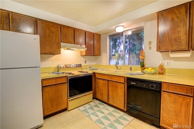 9216 3rd Place SE, Everett, WA 98208 - photo 6