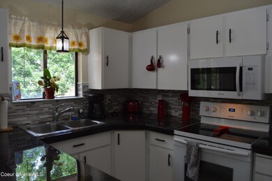 kitchen (1)