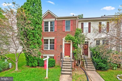 8524 Pine Meadows Dr, Odenton, MD 21113 - photo 2