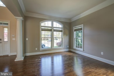 410 Glyndon St SE, Vienna, VA 22180 - photo 4