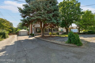 Mature Trees in Heart of Yakima