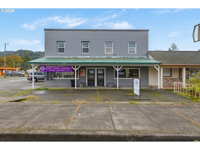 47470 Highway 58, Oakridge, OR 97463 - photo 2