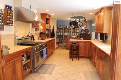 57 Wood View Rd, Sandpoint, ID 83864 - photo 4