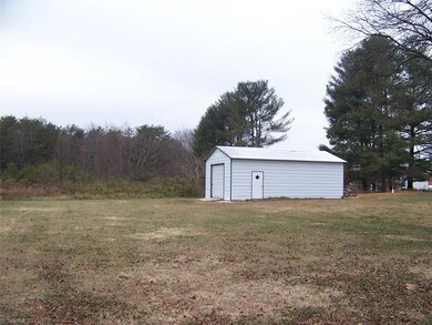 Storage Building Stays