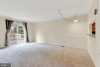 9349 Breamore Ct, Laurel, MD 20723 - photo 3